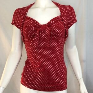 Vintage 90s women’s red and white polka dot top size medium